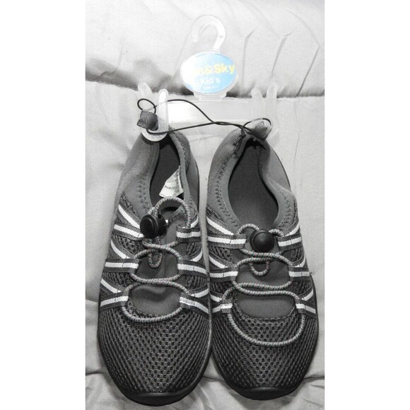 Lot of 9 Sun&Sky Mesh Water Shoes for Women, Men, & Kids - Various Sizes Include - Picture 16 of 16